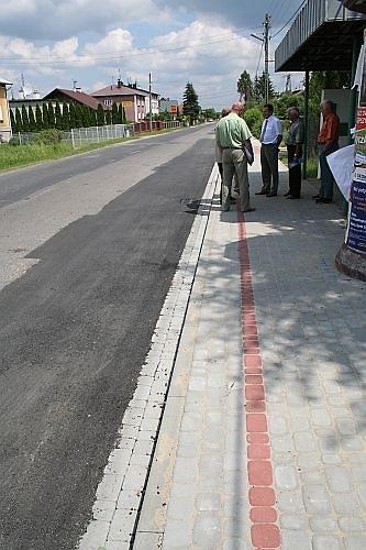 Nowy chodnik na Mościckiego